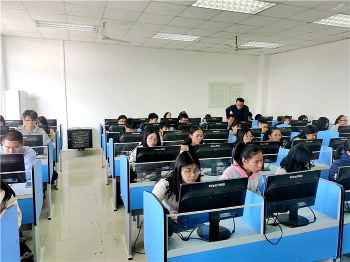 微信图片_20191212093359_副本.jpg